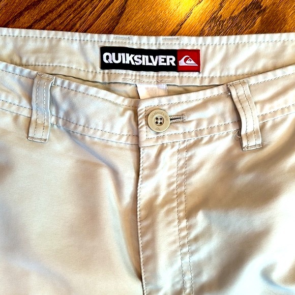SOLD! - Quicksilver Cargo Shorts 36” waist - Picture 3 of 7